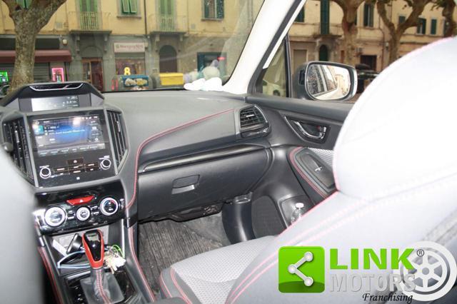 SUBARU Forester 2.0 e-Boxer MHEV CVT Lineartronic 4dventure