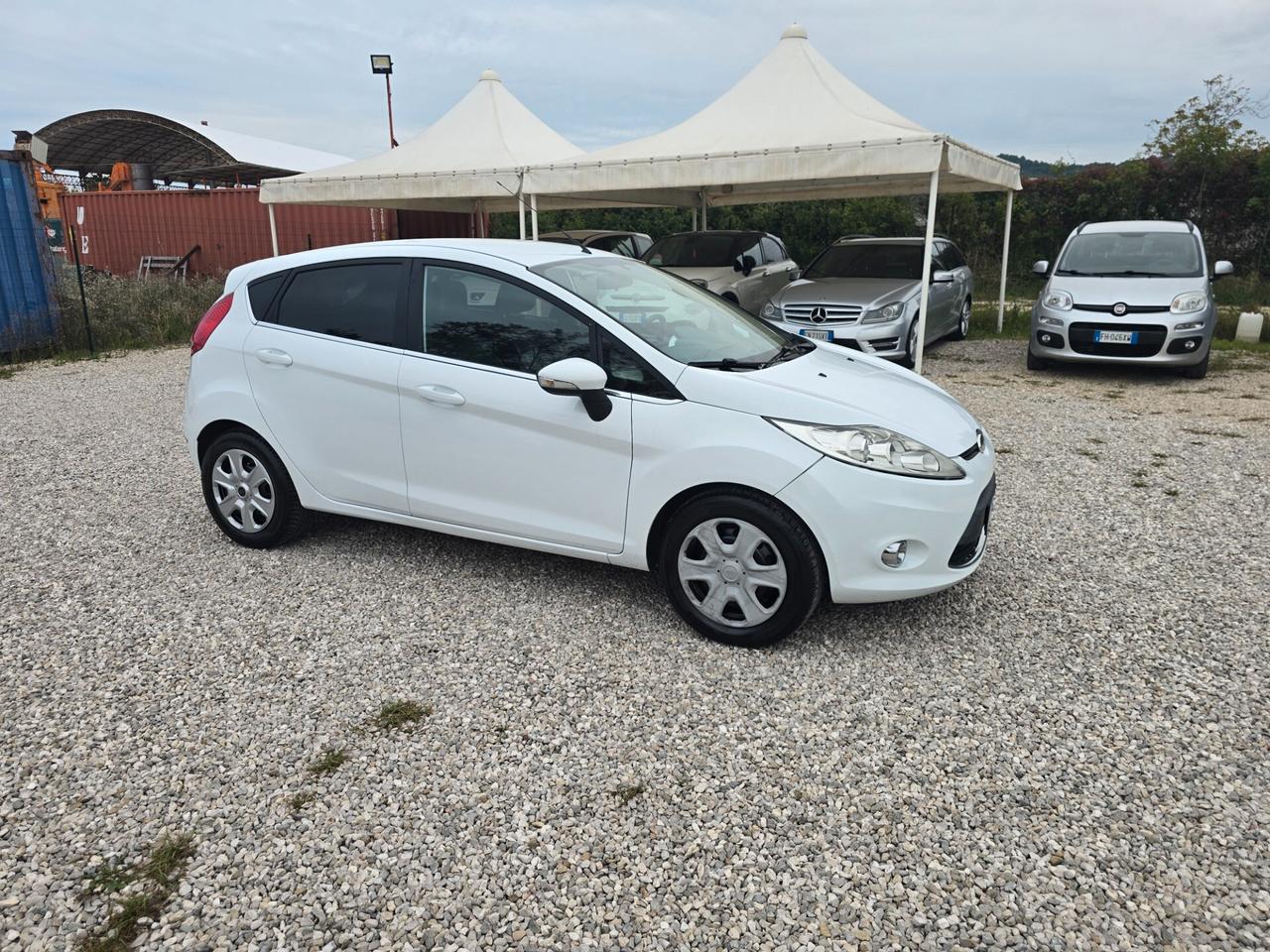 Ford Fiesta 1.4 5 porte Bz.- GPL Titanium