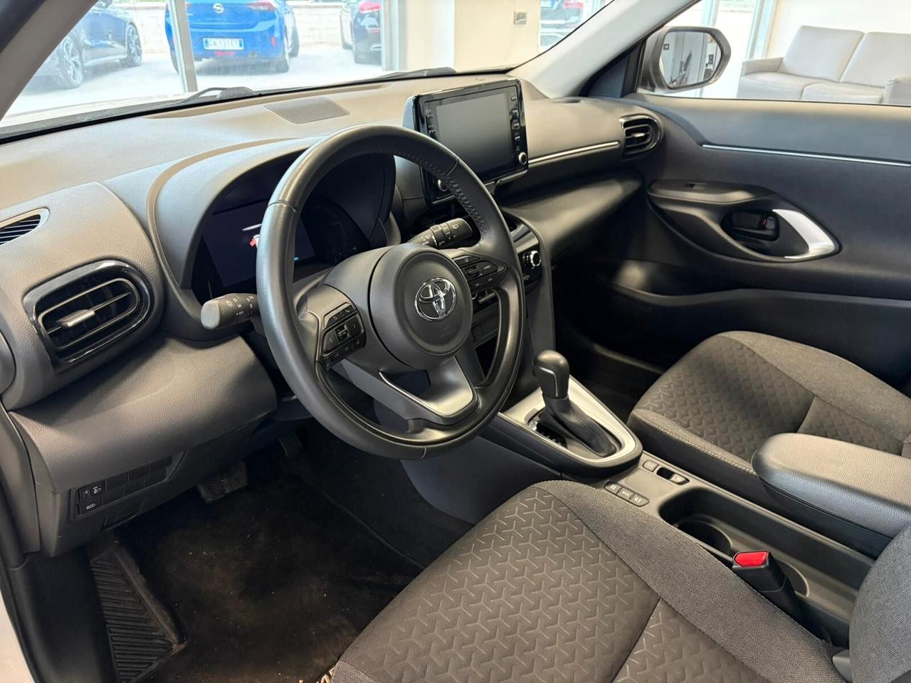 Toyota Yaris Cross 1.5 Hybrid 5p. E-CVT Business