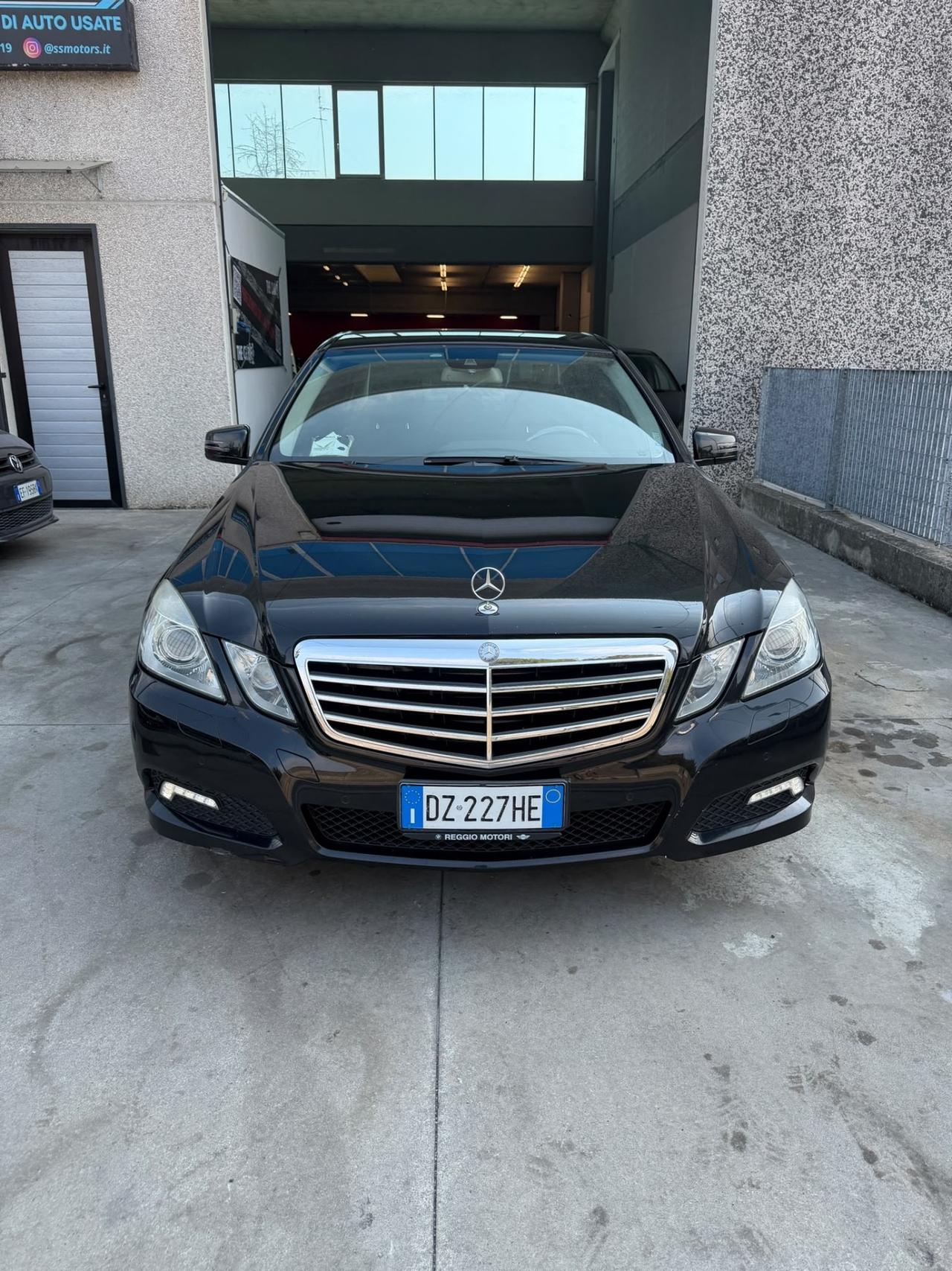 Mercedes-benz E 350 CDI BlueEFFICIENCY Avantgarde AMG