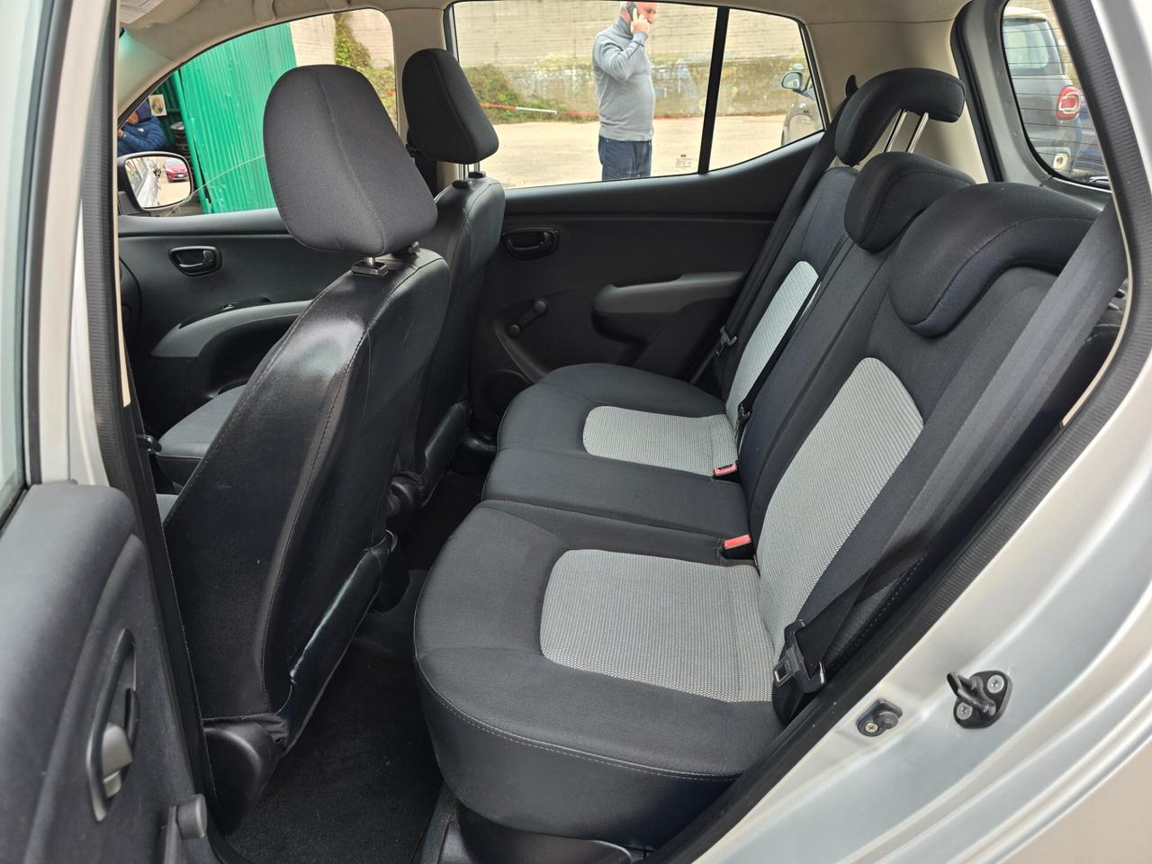 Hyundai i10 1.1benz 65cv economica full opt 5porte 2009