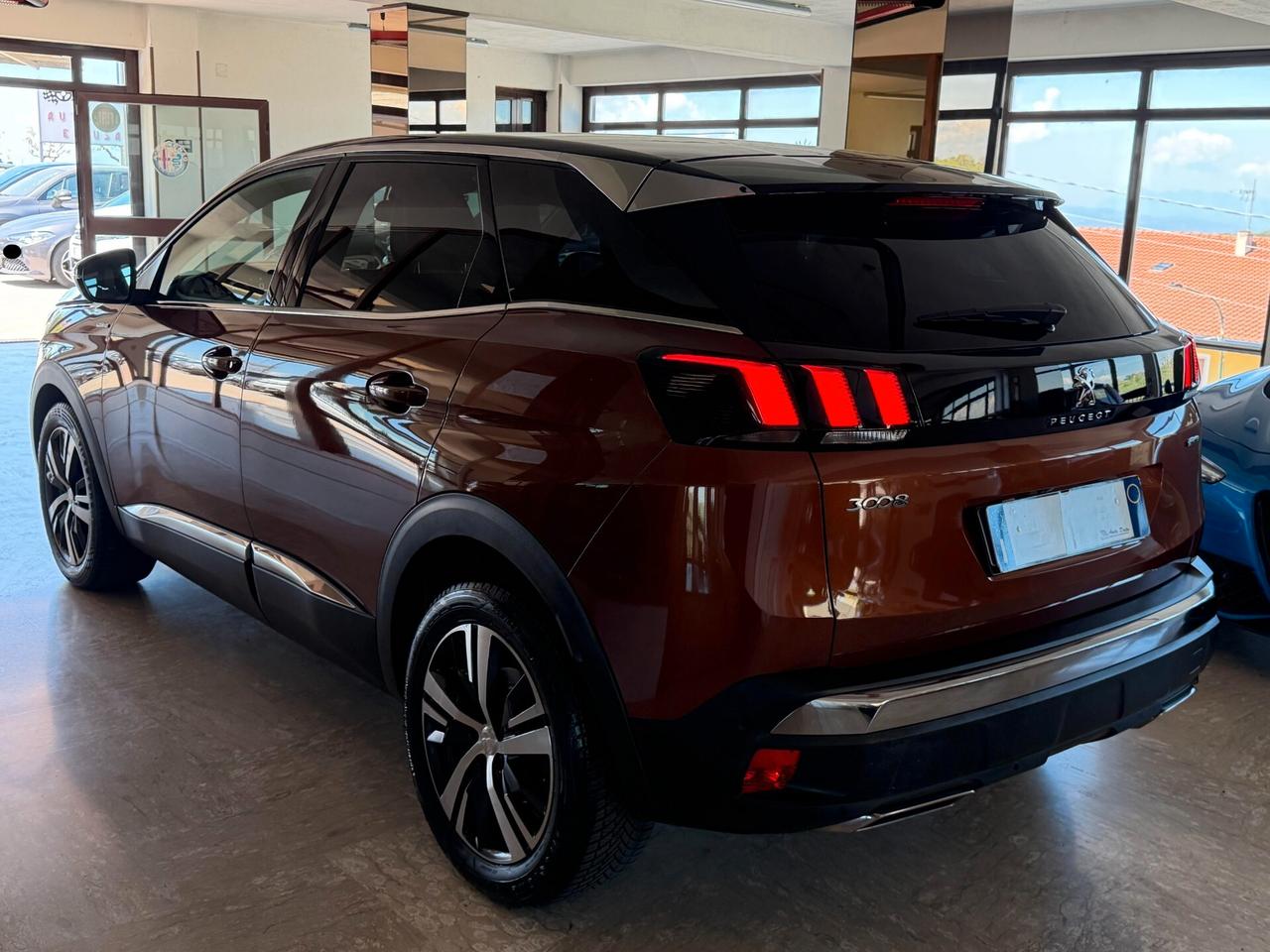 Peugeot 3008 1.5 BLUEHDI 130 cv. Eat8 GT LINE (Nav)