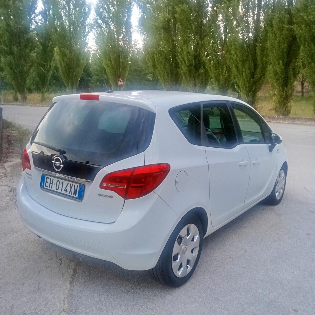 Opel Meriva 1.3 CDTI 75cv 011
