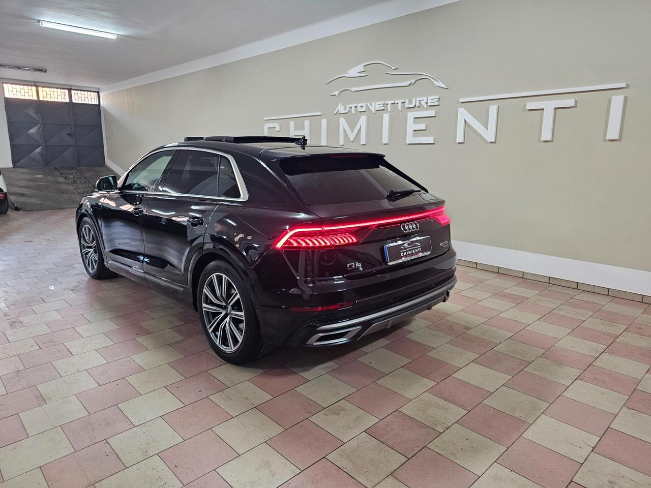 Audi Q8 50 TDI 286 CV quattro tiptronic Sport