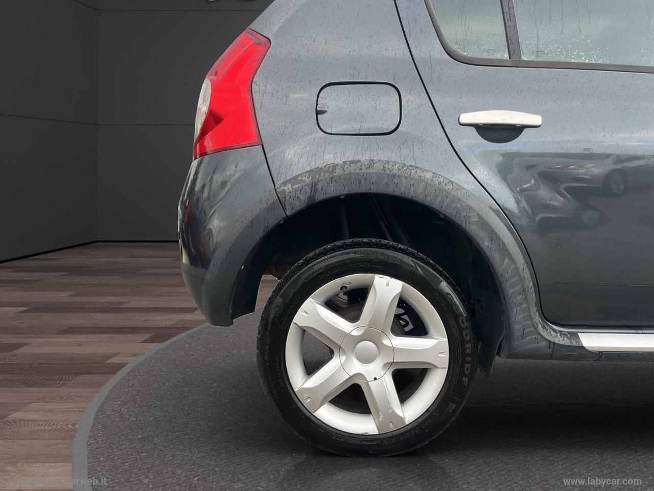 DACIA Sandero Stepway 1.5 dCi 90 CV