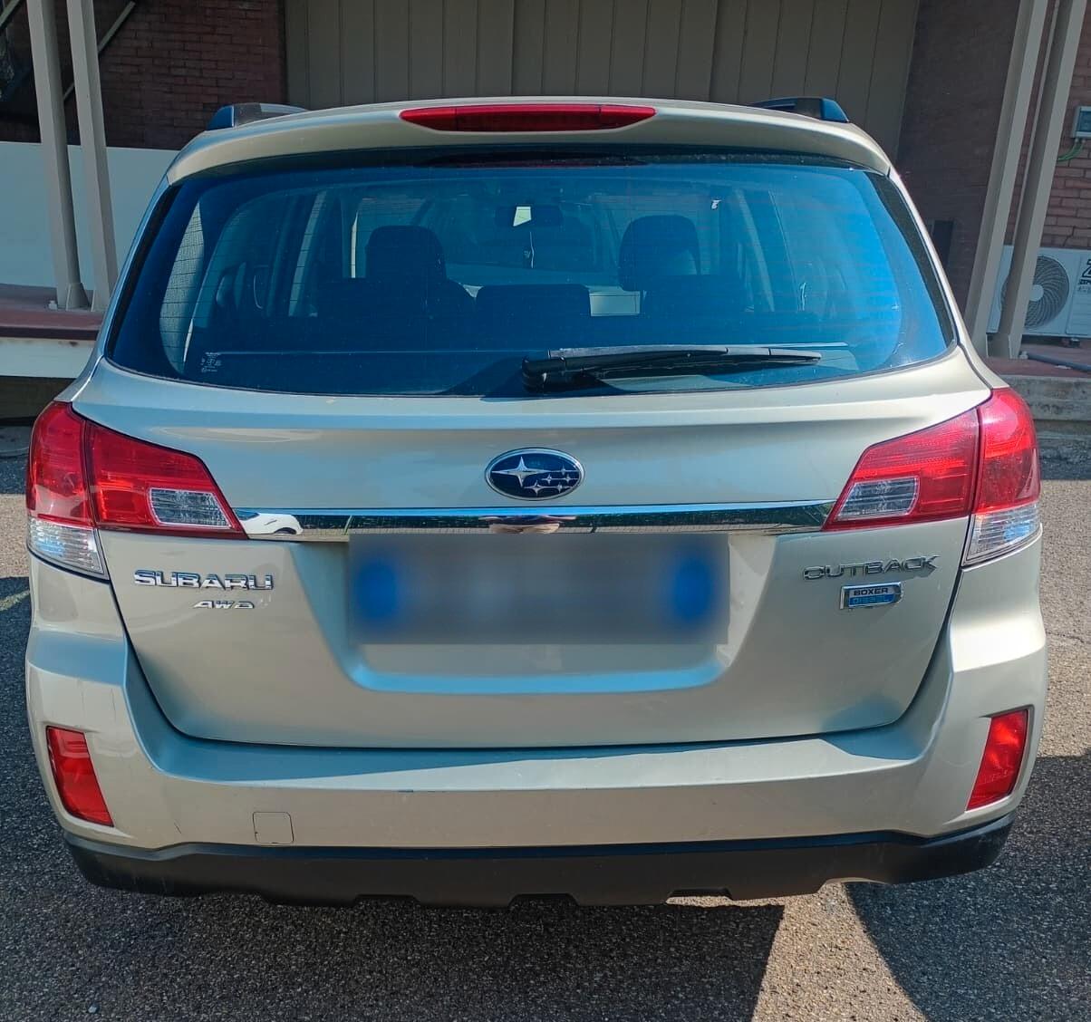 Subaru OUTBACK 2.0D
