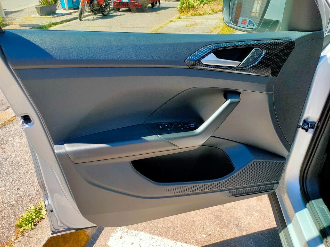 Volkswagen T-Cross 1.0 TSI 110 CV DSG Advanced