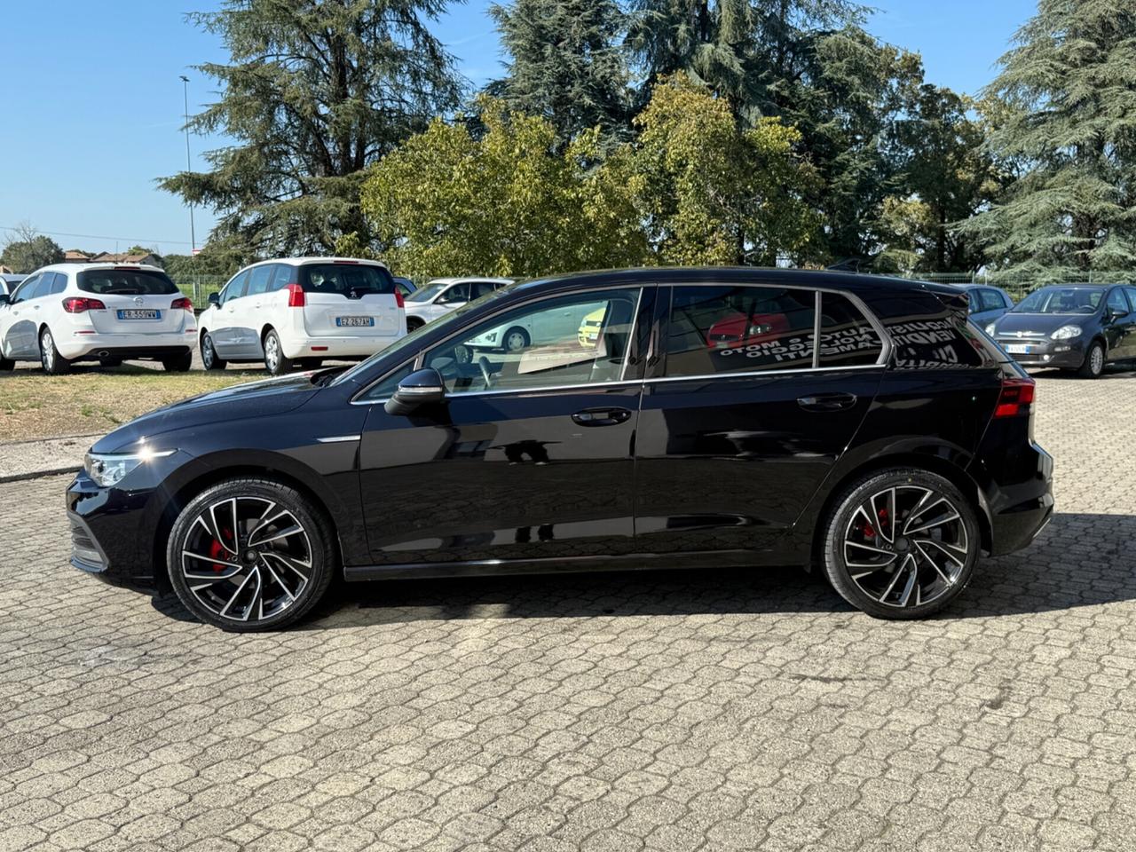 Volkswagen Golf 2.0 TDI DSG|CERCHI 18|RADAR