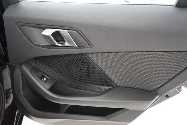 BMW 116 d 5p. Business Advantage