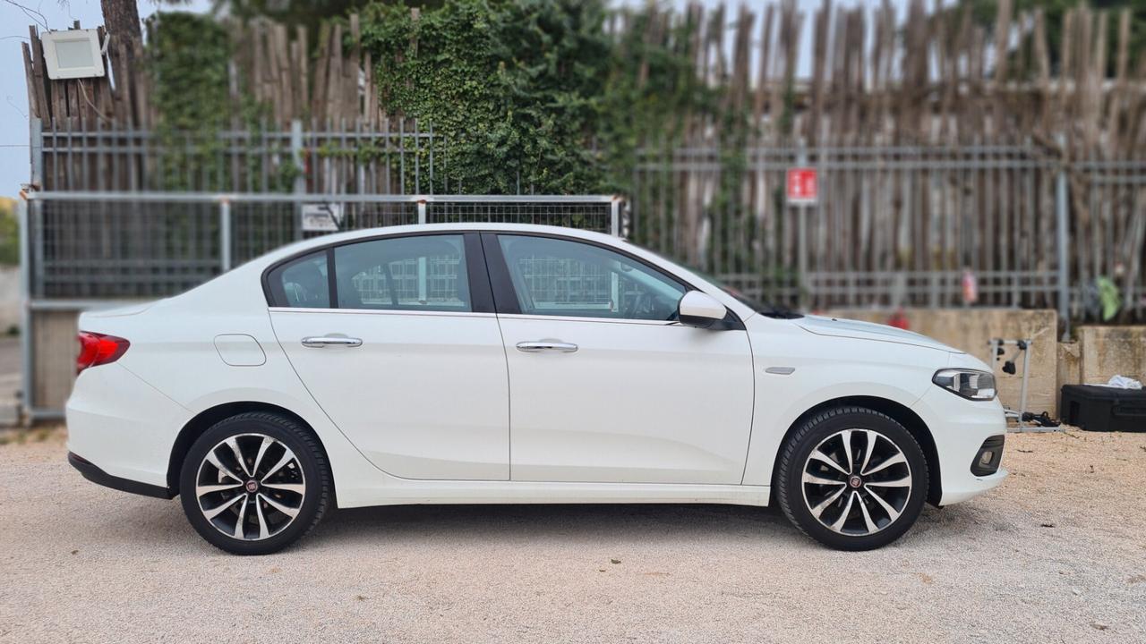 Fiat Tipo Lounge 1.6 120cv STRAPERFETTA