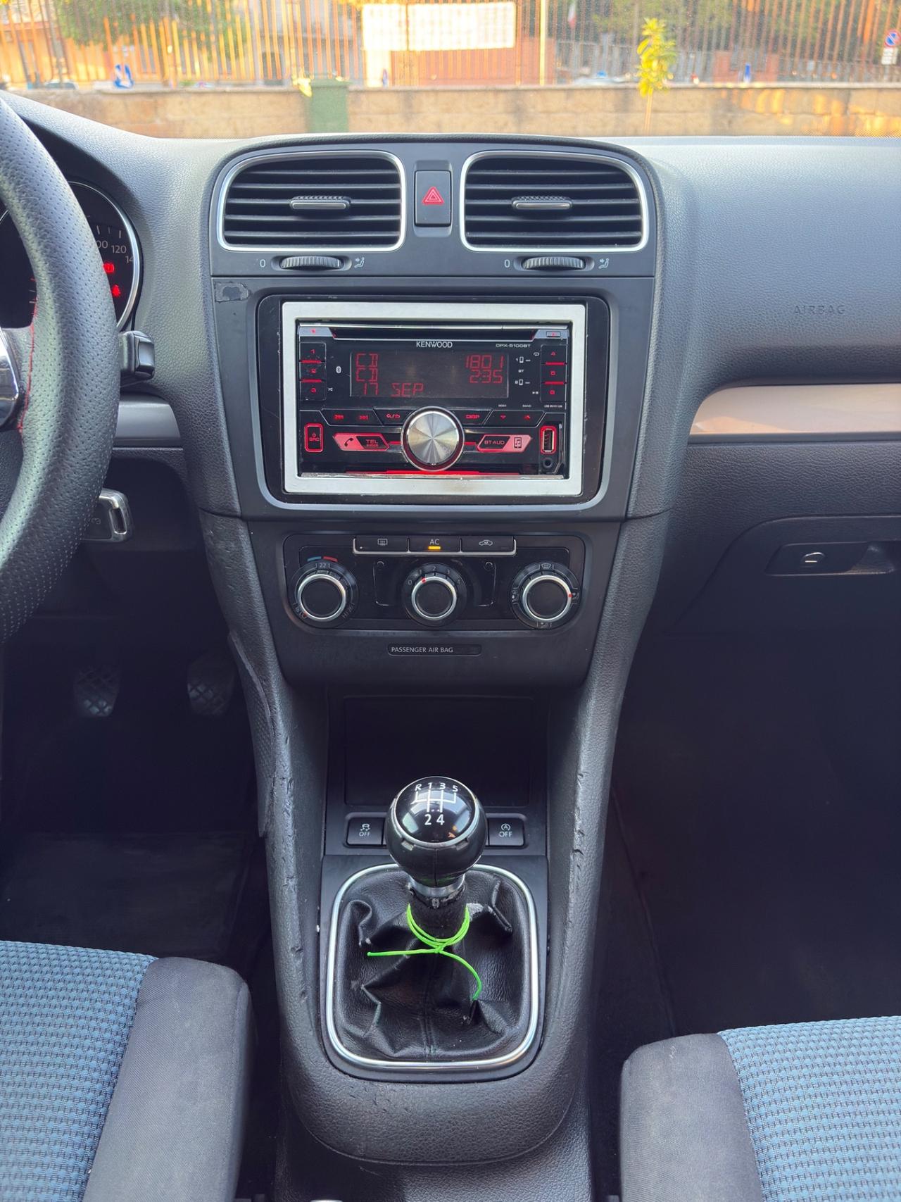 Volkswagen Golf 1.6 TDI 105cv