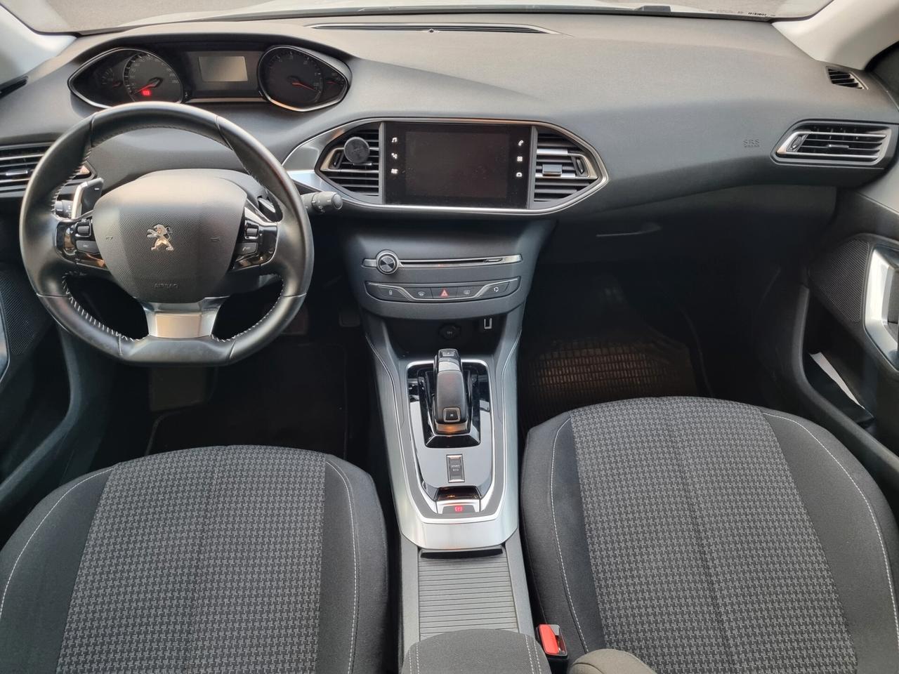 Peugeot 308 BlueHDi 130 S&S cambio automatico