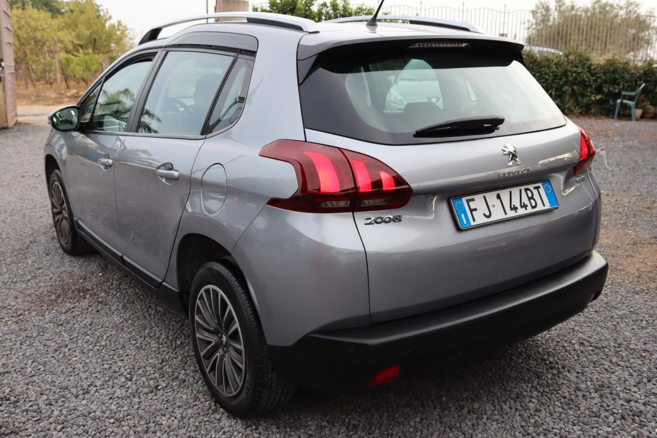 Peugeot 2008 PureTech 82 Active