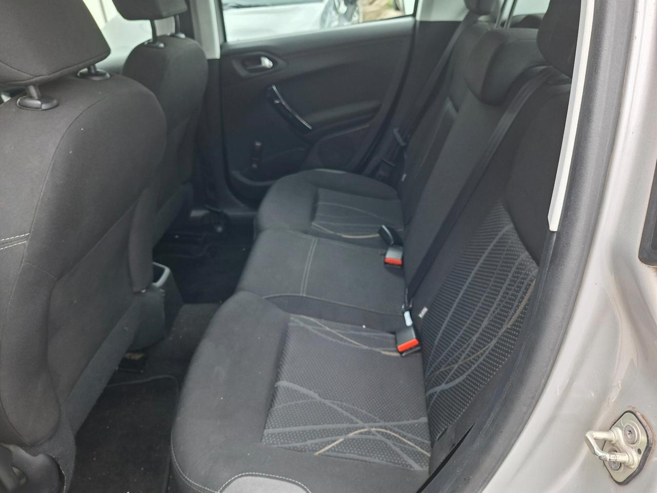 Peugeot 208 1.2 VTi 82 CV 5 porte Active