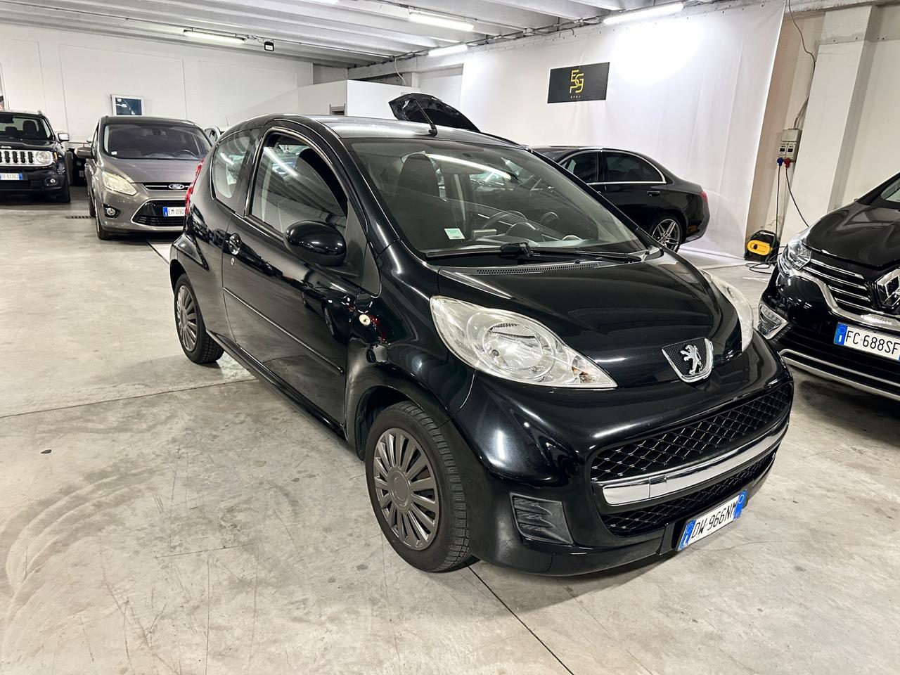 Peugeot 107 1.0 68CV 3p. Sweet Years