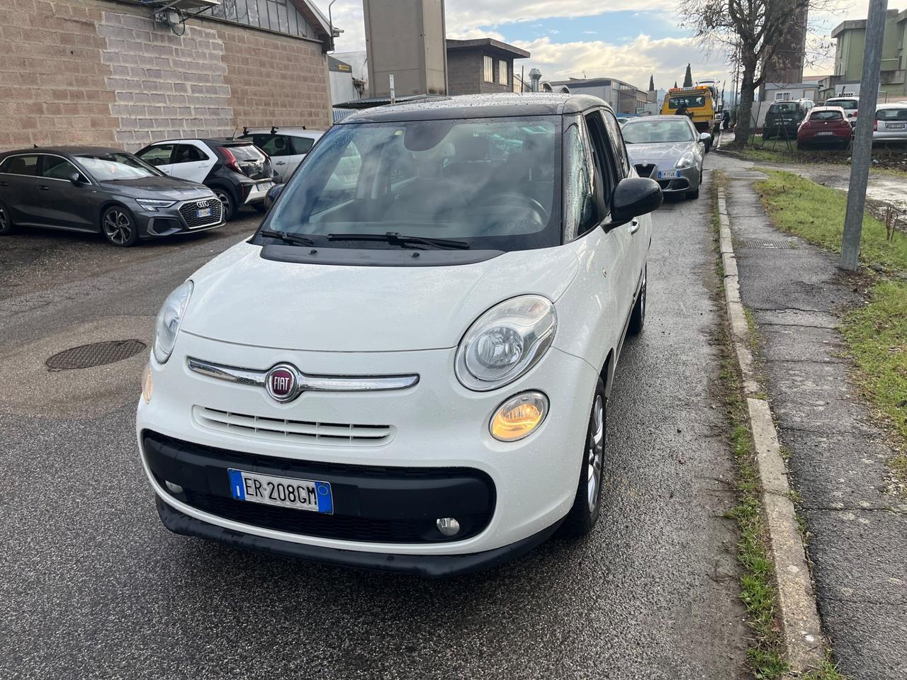 Fiat 500L 1.4 95 CV Lounge 2013 SOLI 82.000 KM
