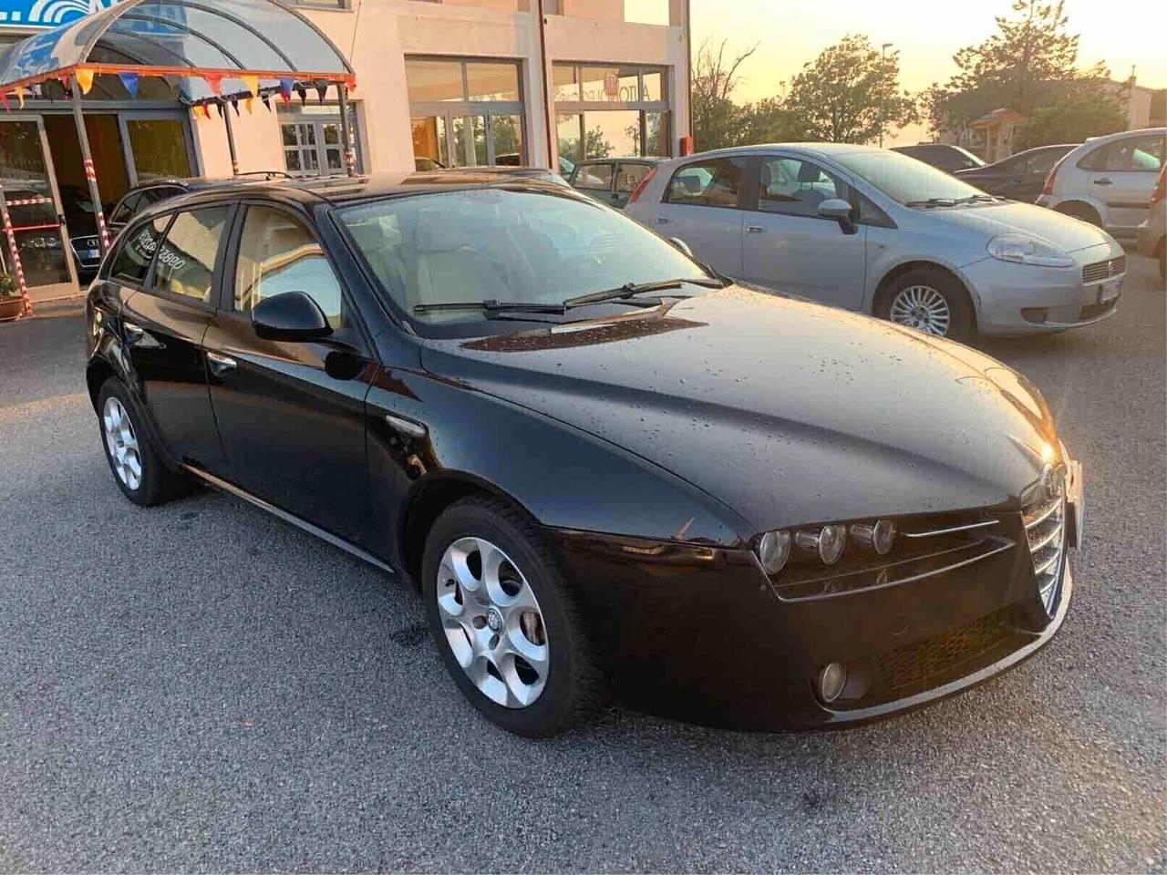 Alfa Romeo 159 1.9 JTDm Sportwagon