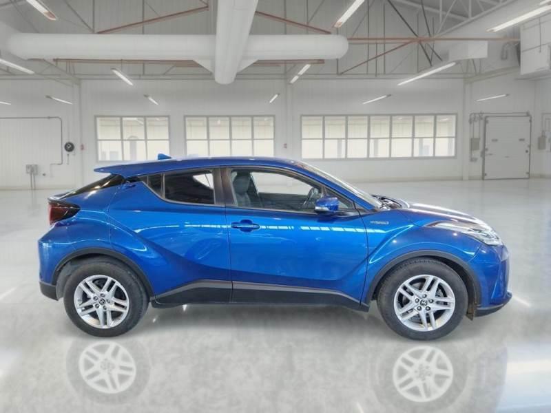 TOYOTA C-HR 1.8H 98CV E-CVT Business