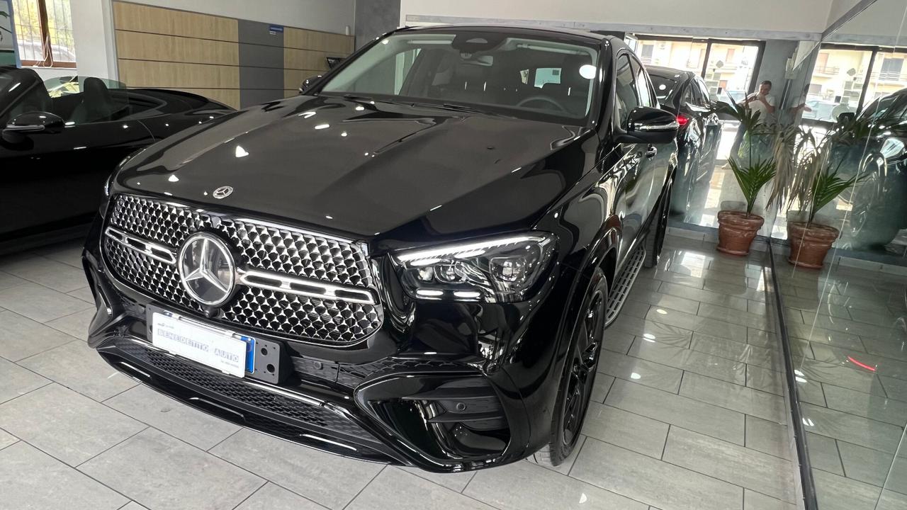 MERCEDES GLE 300 D TOTAL BLACK