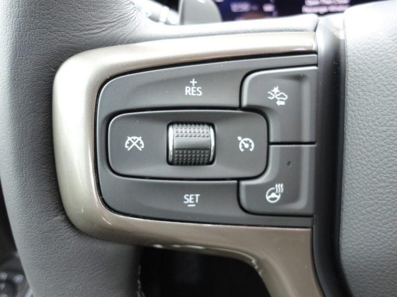 Chevrolet Silverado Silverado crew cab 6.2 V8 ecotec3 High Country 420cv auto