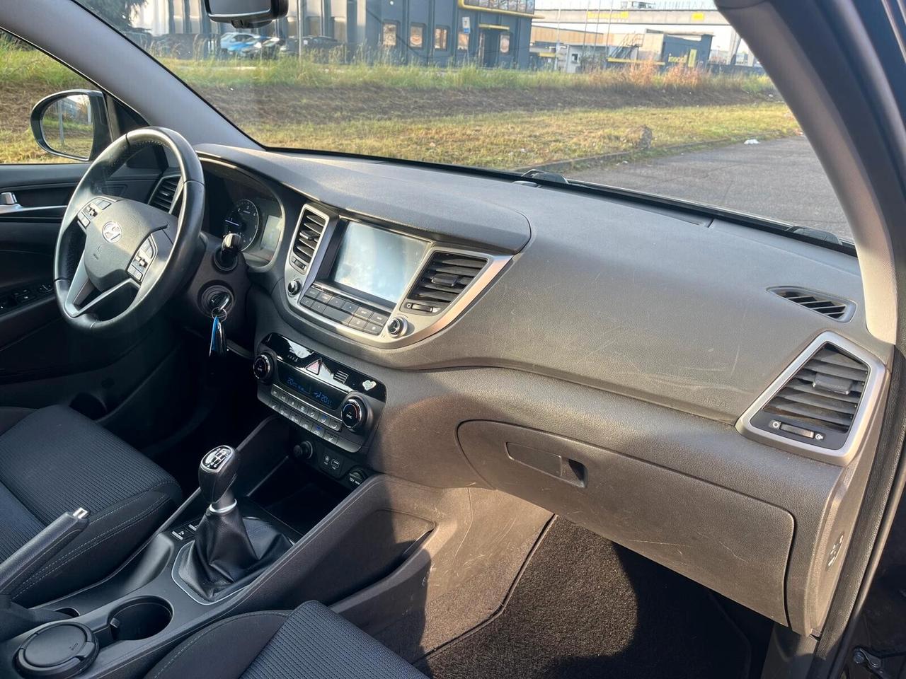 Hyundai Tucson 1.7 CRDi Sound Edition