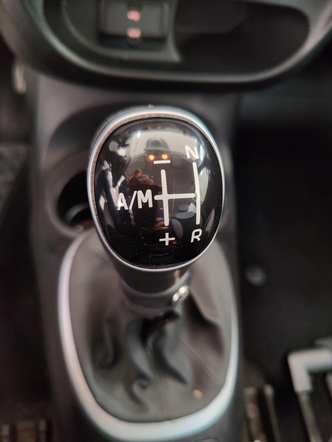 Fiat 500L 1.3 Multijet 85 CV Dualogic Lounge