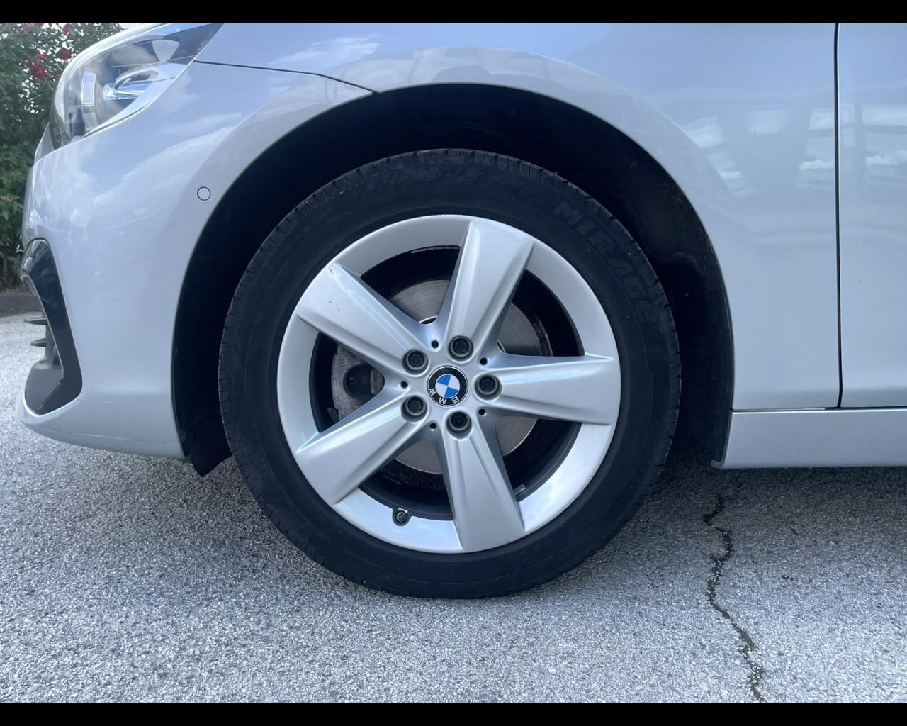 BMW Serie 2 G.T. (F46) - 216d Gran Tourer Business