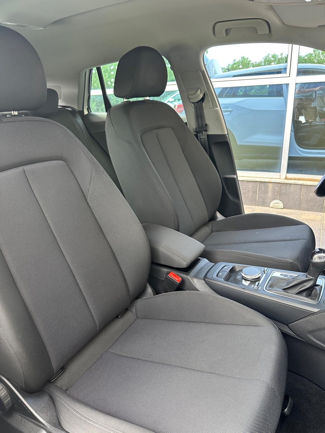 Audi Q2 30 TDI S tronic