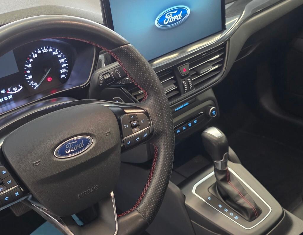 Ford Focus SW 1.0 EcoBoost Hybrid 125CV ST-Line