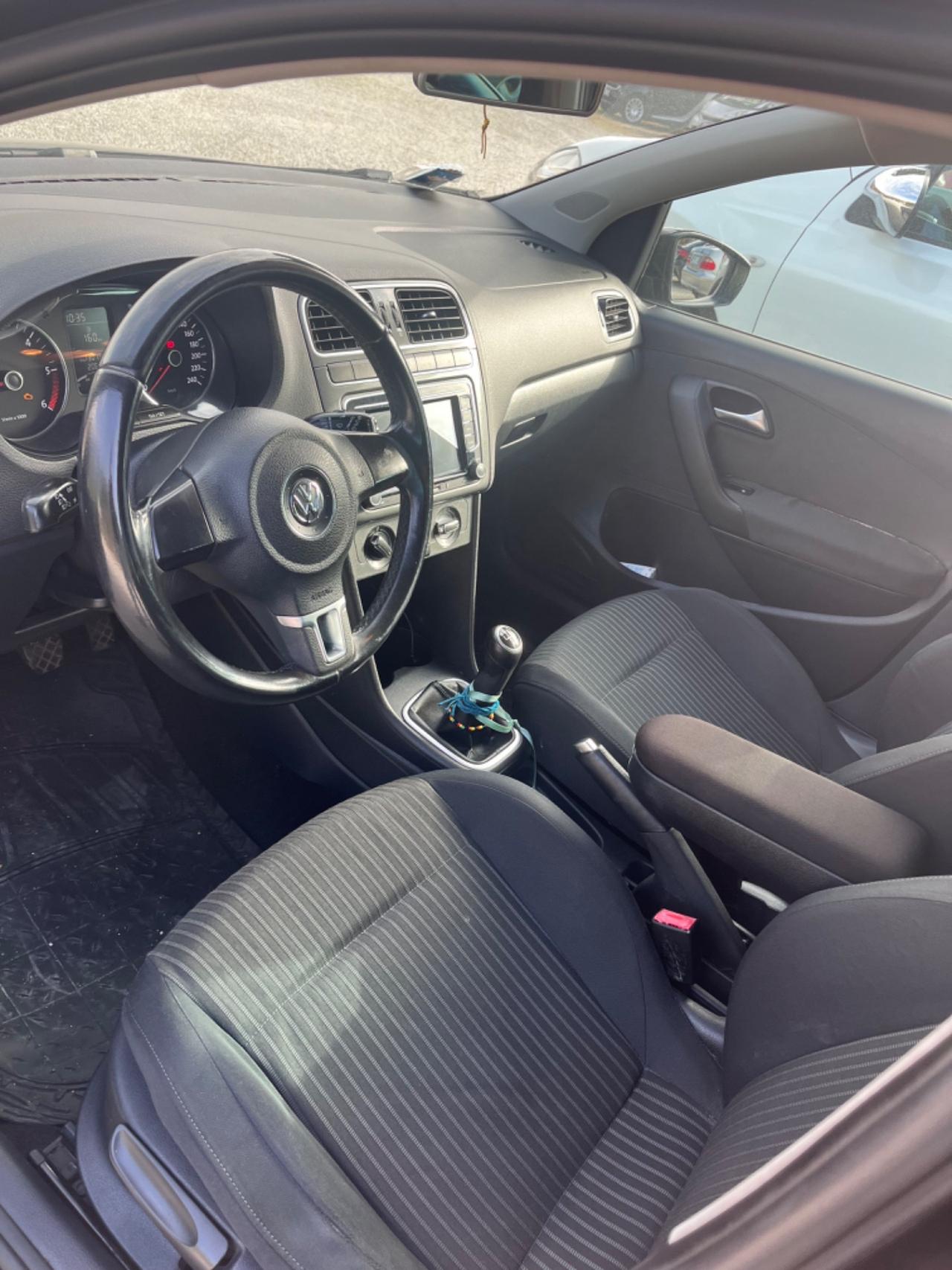 Volkswagen Polo 1.6 TDI Highline NEOPATENTATI