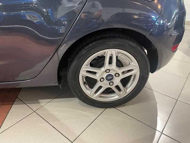 Ford Fiesta 1.0 80CV 5 porte