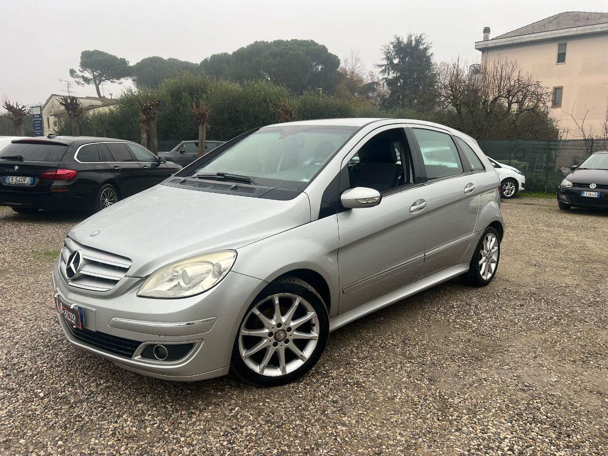 MERCEDES - Classe B - 180 CDI