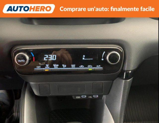 TOYOTA Yaris 1.5 Hybrid 5 porte Active
