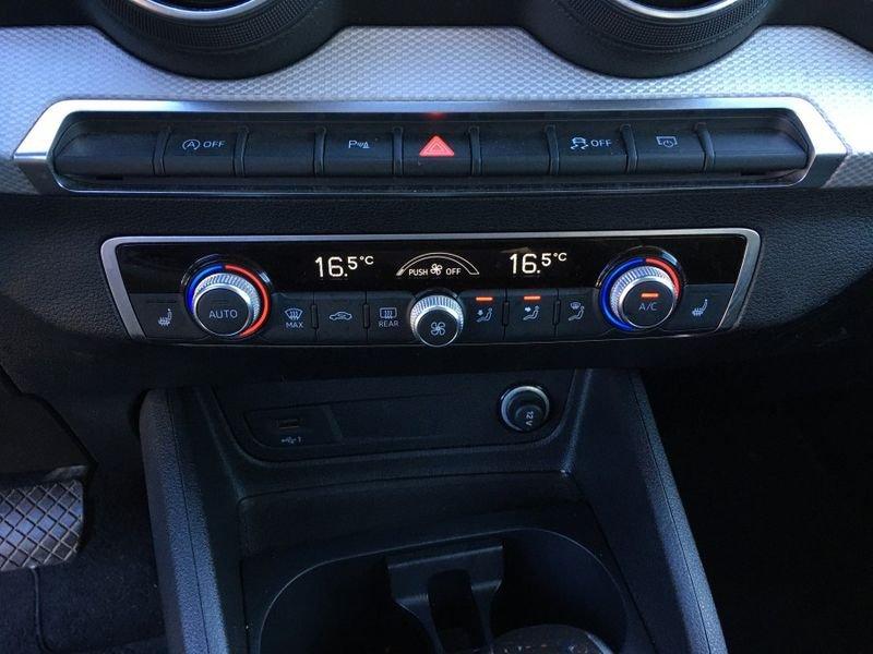 Audi Q2 35 TFSI S-Tronic Business Advanced SUPER-ACCESSORIATA