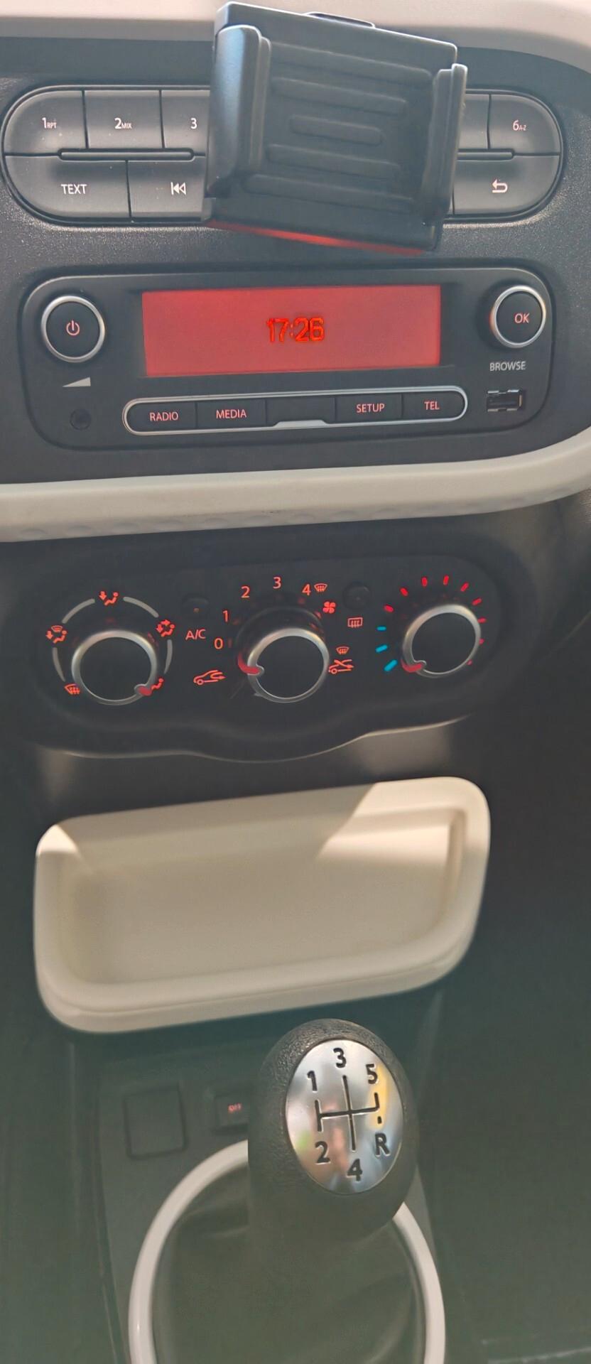 Renault Twingo 1.0 SCe Live