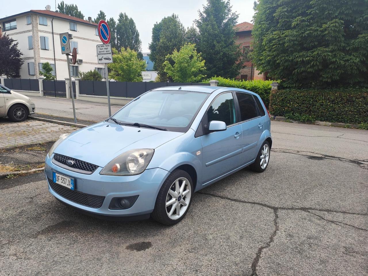 Ford Fiesta 1.2 16V 5p. Titanium