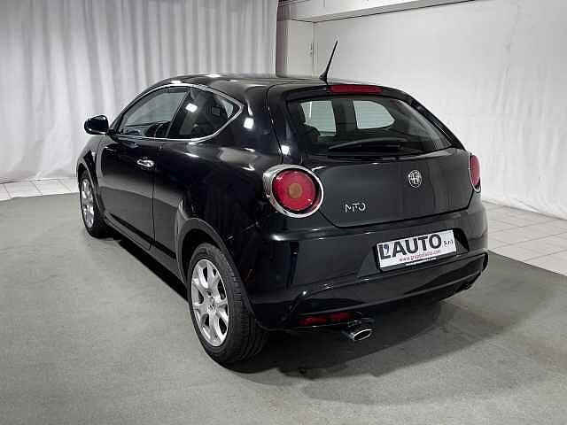 Alfa Romeo MiTo 1.4 105 CV M.air S&S Distinctive Sport Pack