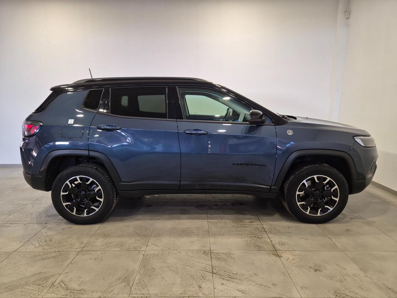 Jeep Compass 1.3 turbo t4 phev Trailhawk 4xe auto