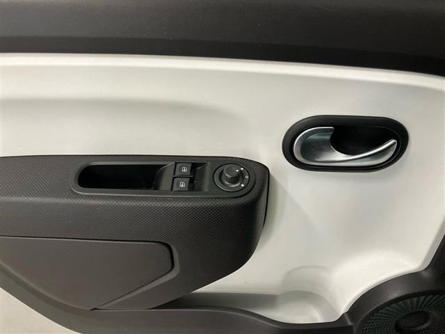RENAULT Twingo 22kWh Equilibre