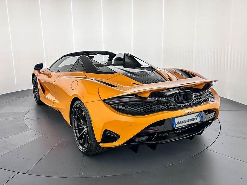 McLaren 750S Spyder 4.0 V8 SpiderMY27 - McLaren Milano