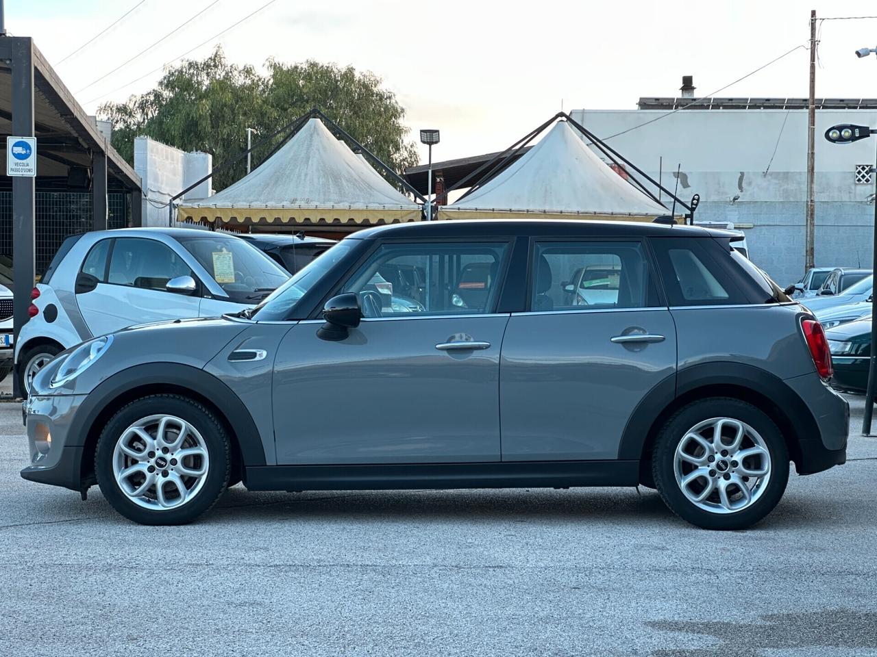 MINI Cooper D 1.5 115 CV 5 porte Business XL