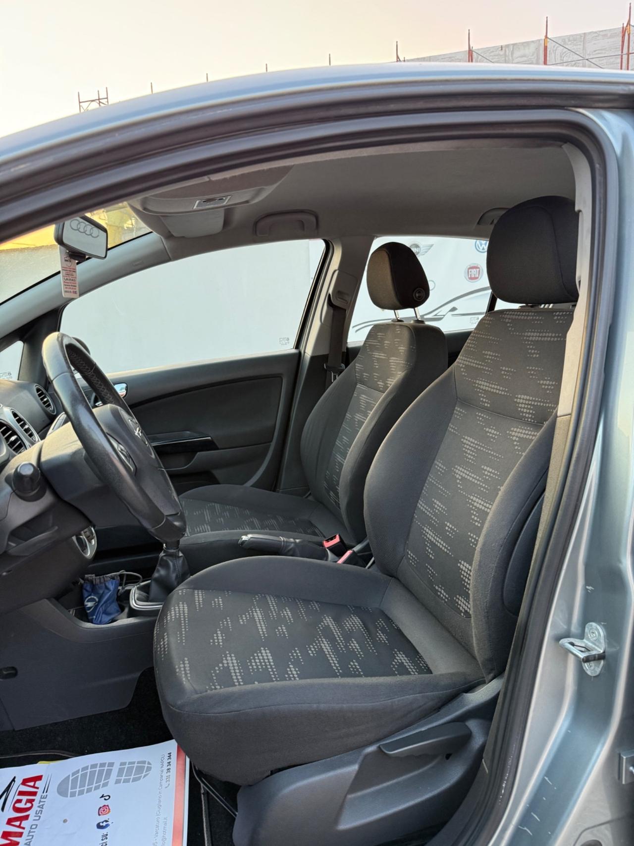 Opel Corsa 1.2 85CV 5 porte GPL-TECH Club