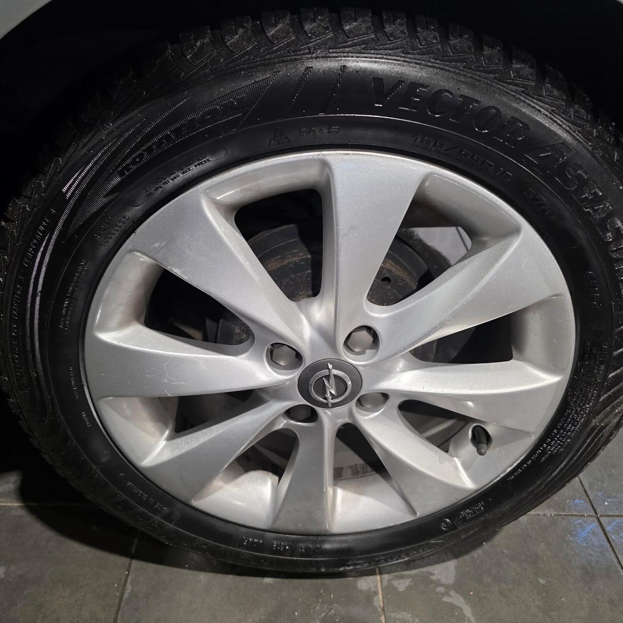Opel Corsa 1.2 3 porte Edition