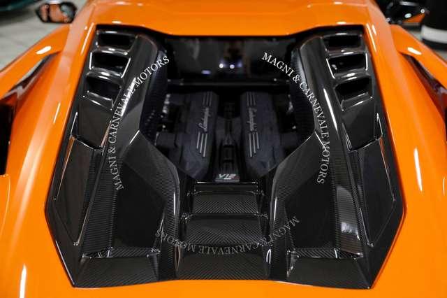 Lamborghini Revuelto FULL CARBON PACK|SPECIAL PAINT|AD PERSONAM|FULL