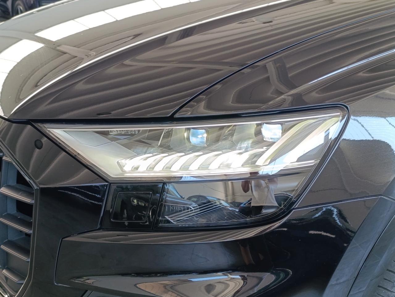Audi Q8 55 3.0 tfsi mhev Sport quattro tiptronic