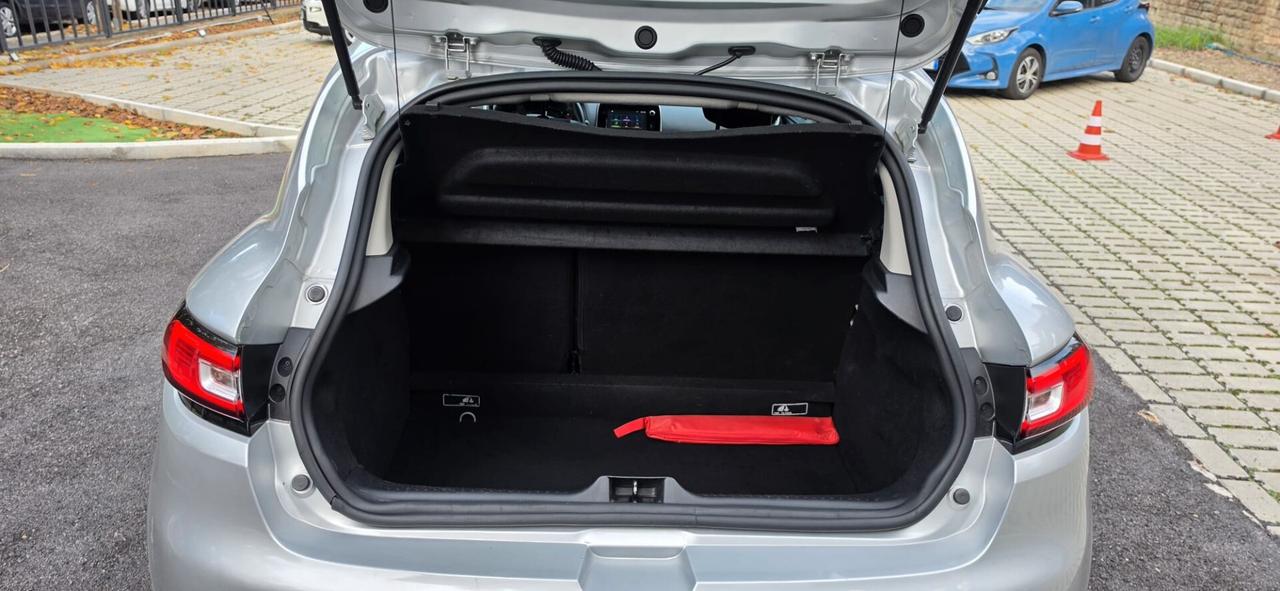 Renault Clio TCe 12V 90CV Start&Stop 5 porte Energy Duel2