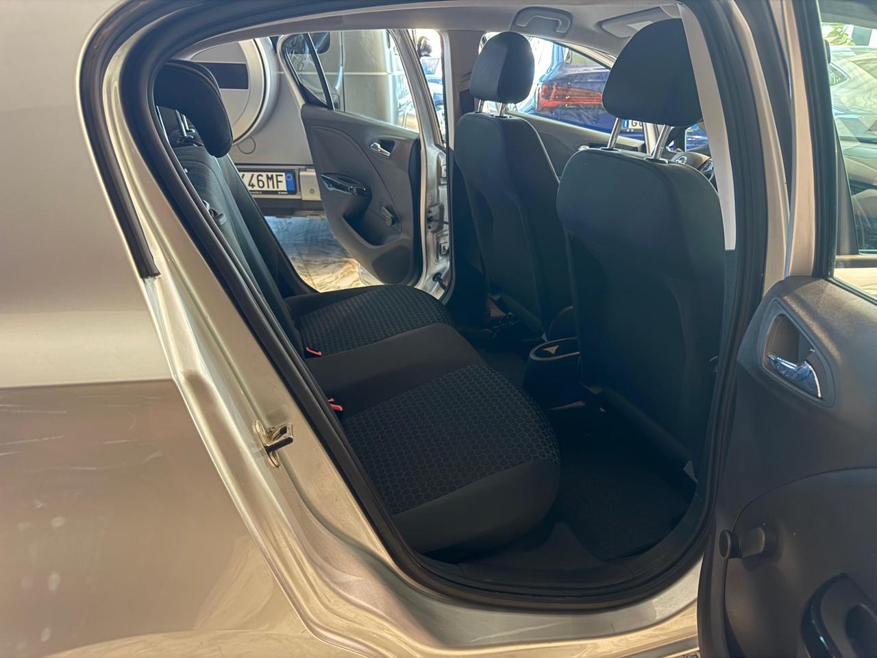 Opel Corsa 1.2 5 porte Innovation