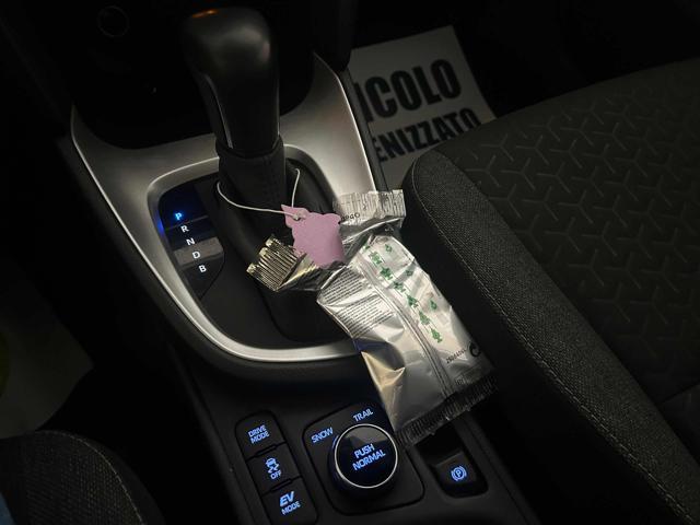 TOYOTA Yaris Cross 1.5 Hybrid 5p. E-CVT AWD-i Lounge