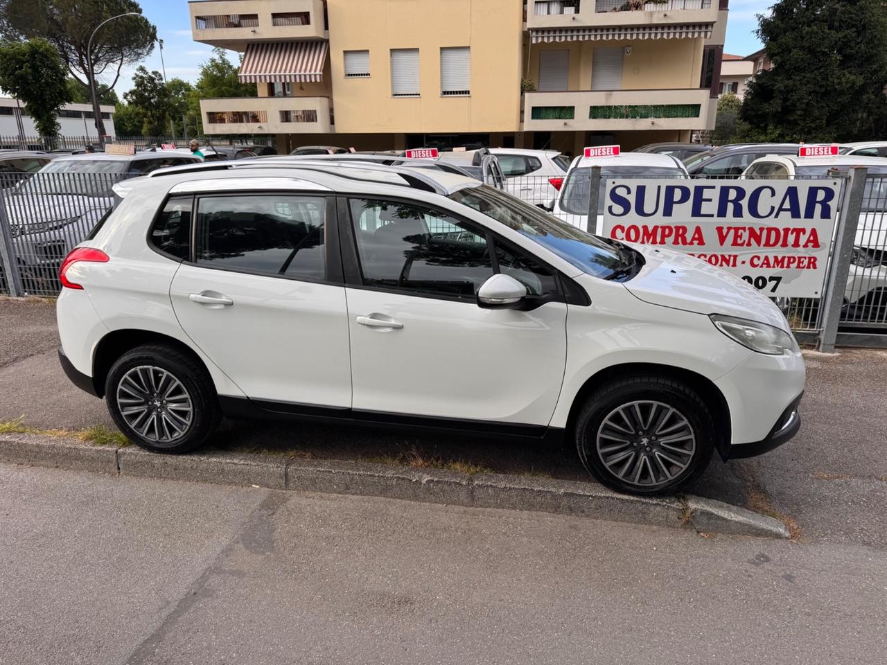 Peugeot 2008 1.6 HDI S&S URBAN CROSS garanzia 12 mesi
