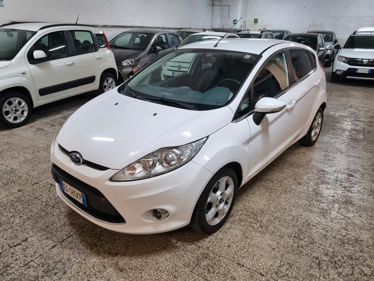 Ford Fiesta 1.4 5 porte Bz.- GPL Titanium